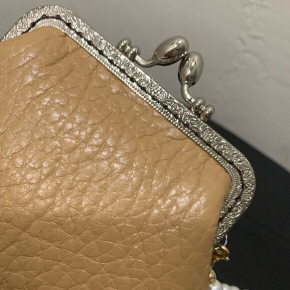 Vintage Handsewn Genuine Embossed Leather Kisslock Clutch/Wallet/Wristlet - Picture 10 of 13